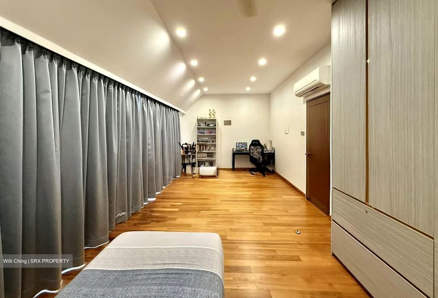 Serangoon Park (D13), Semi-Detached #579702411